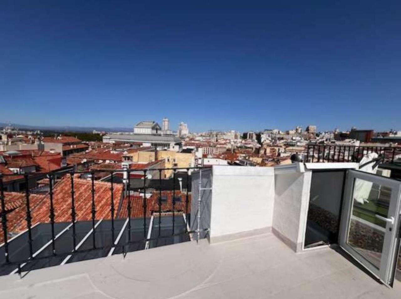 Apartamentos El Tiempo Madri Exterior foto