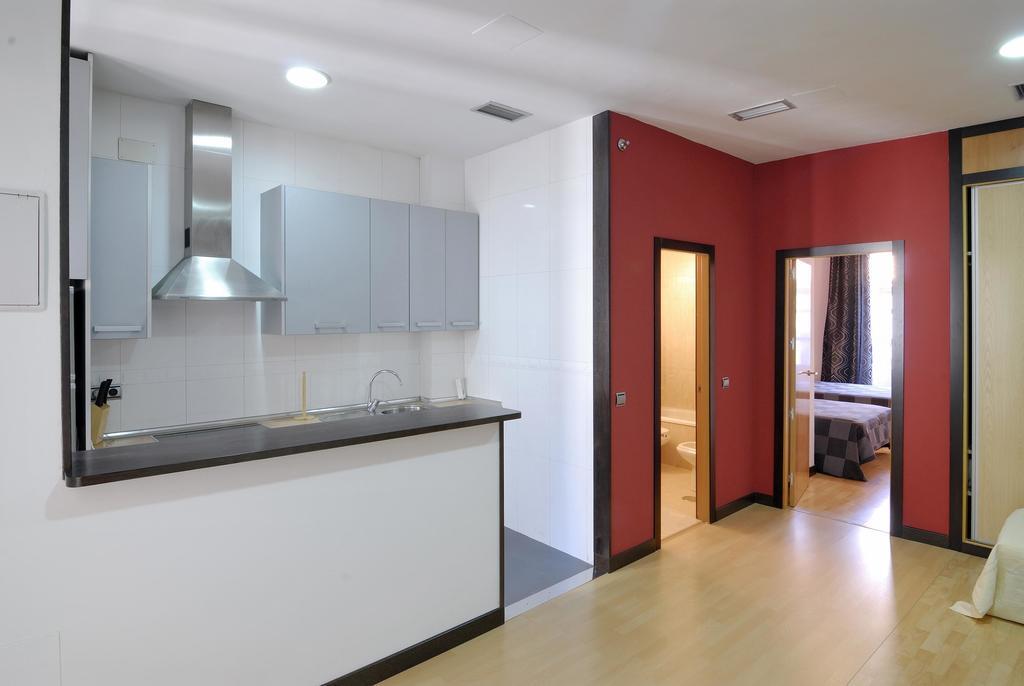 Apartamentos El Tiempo Madri Exterior foto